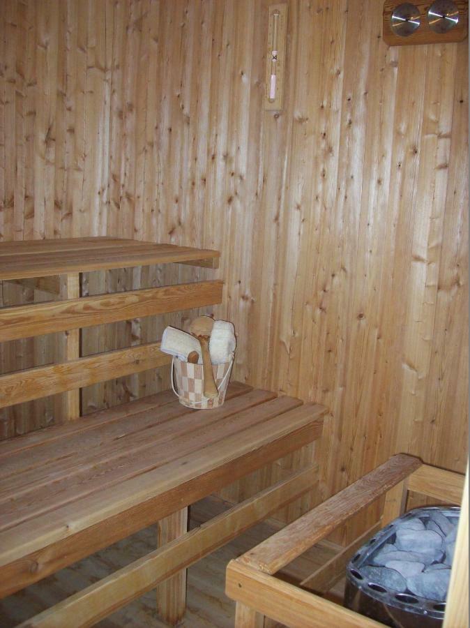 Lila Akac Vendeghaz Hotel Dabrony Buitenkant foto